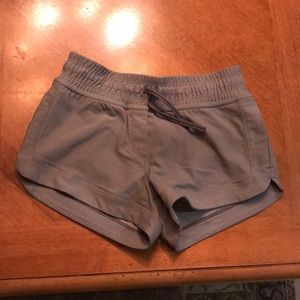 Ivivva “Camp Hardly Wait” Short-Size 7